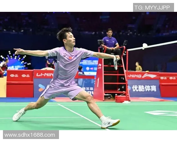 广州羽毛球队在冠军赛中的速度表现分析与精彩瞬间回顾 广州羽毛球队在冠军赛中的速度表现分析与精彩瞬间回顾